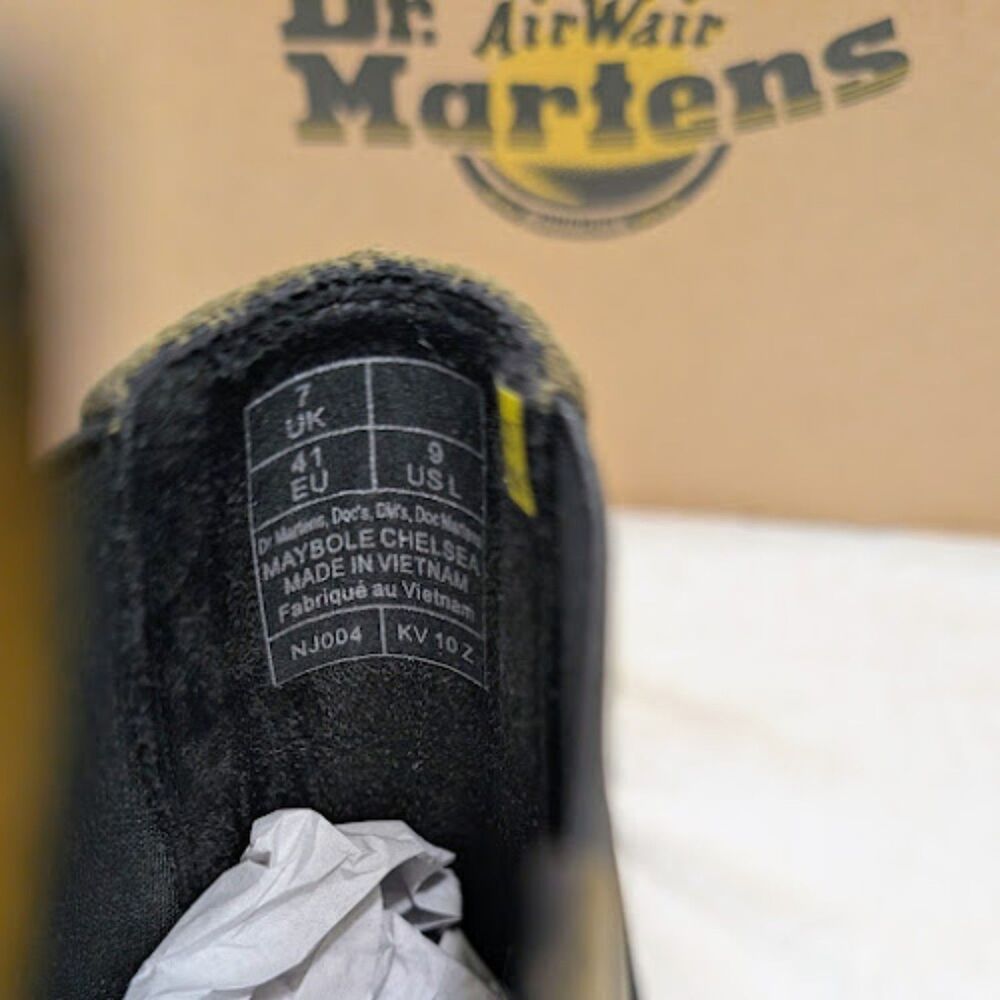 Dr. Martens Olive Maybole Square Toe Buttersoft Leather Chelsea Boots UK 7 NIB - Picture 11 of 13